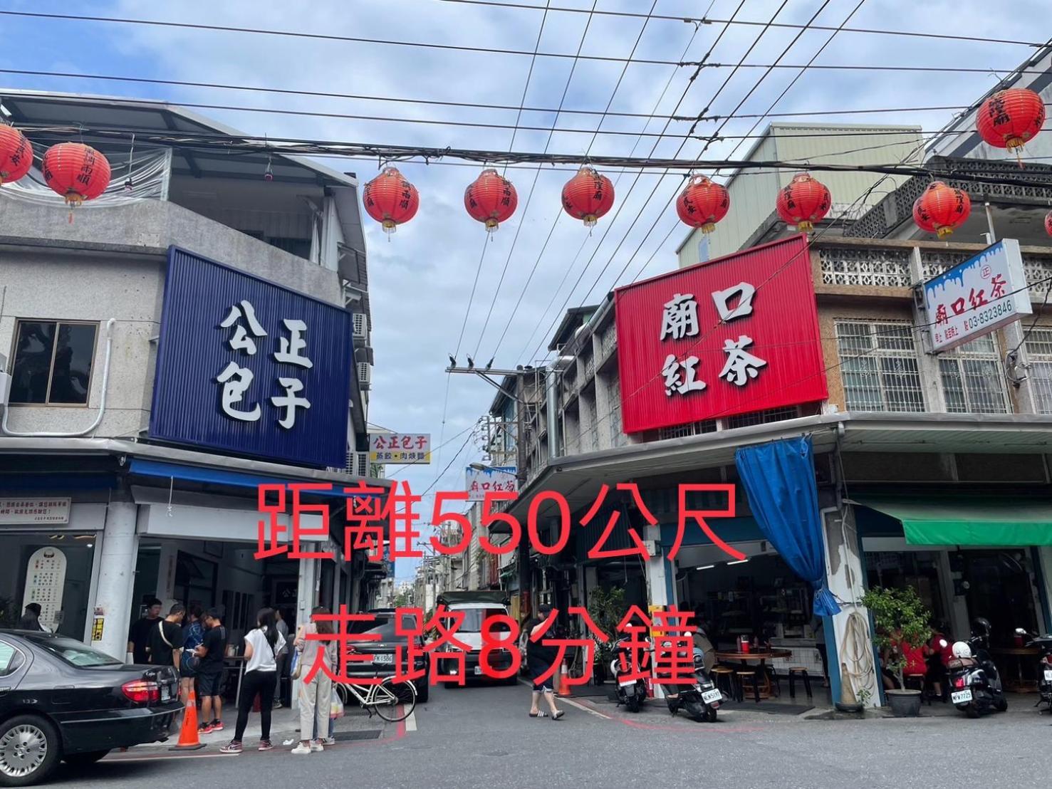 小小鋼琴家民宿&近夜市文創美食街 Kota Hualien Bagian luar foto